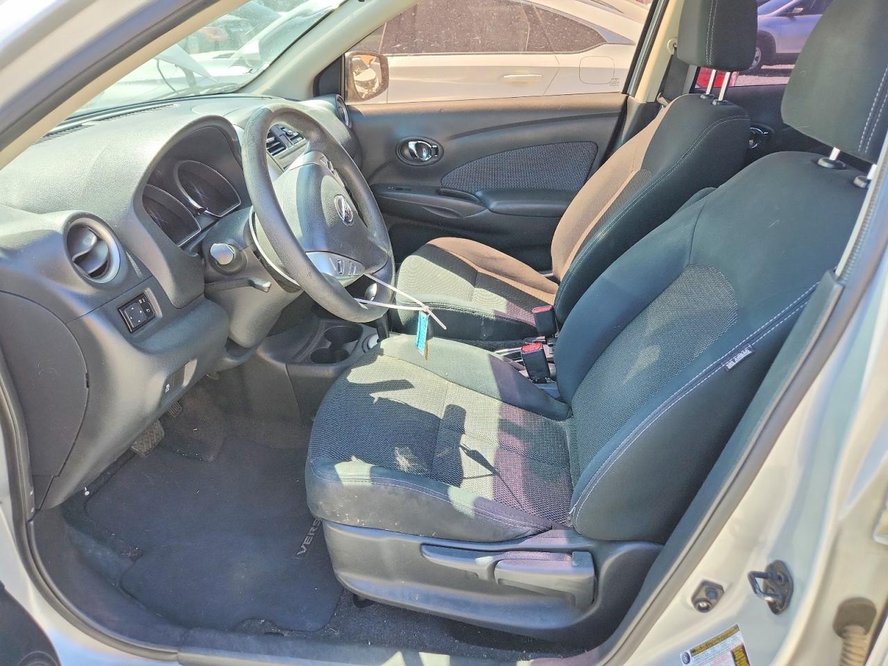 2016 NISSAN VERSA