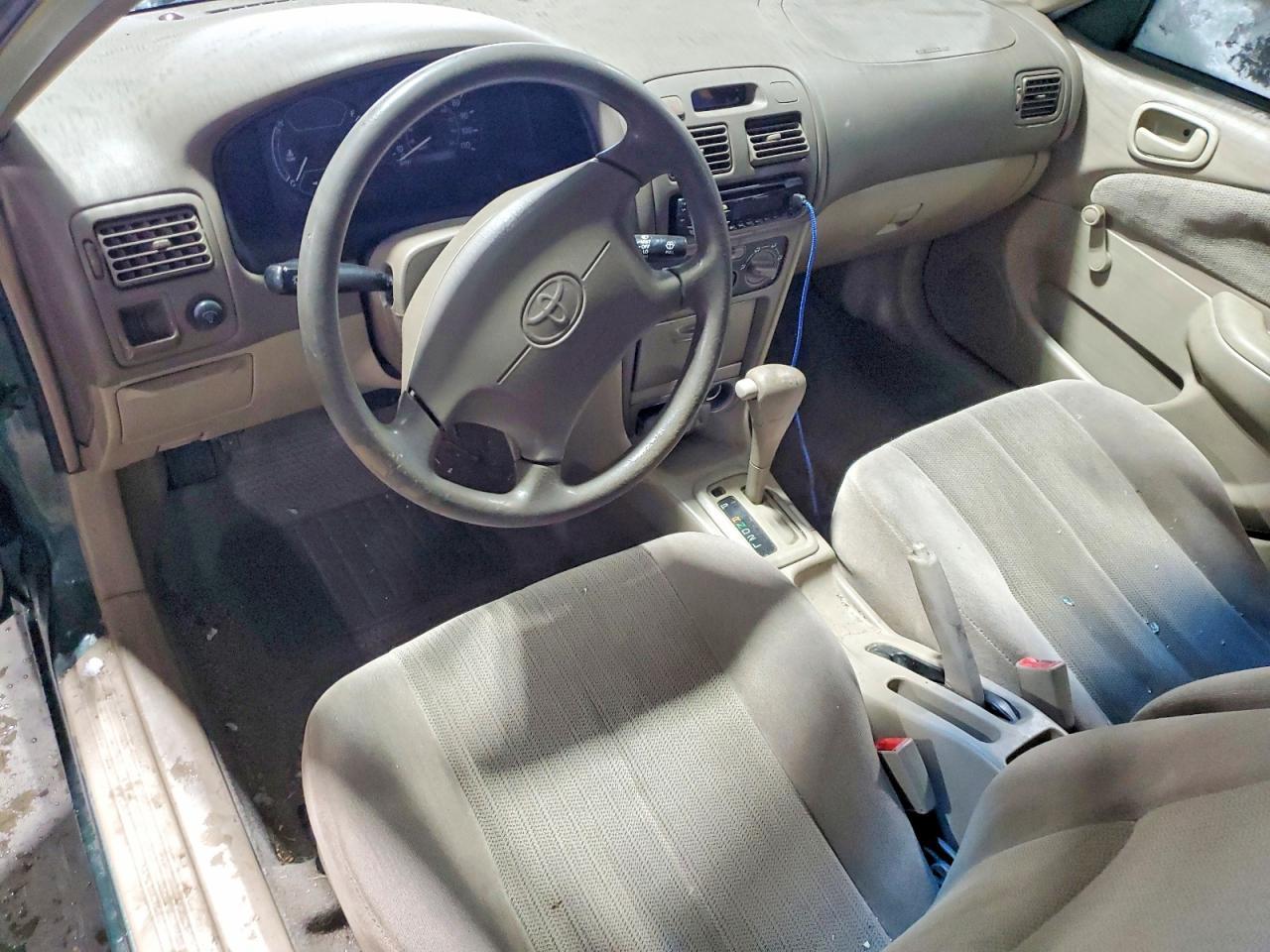 2001 TOYOTA COROLLA