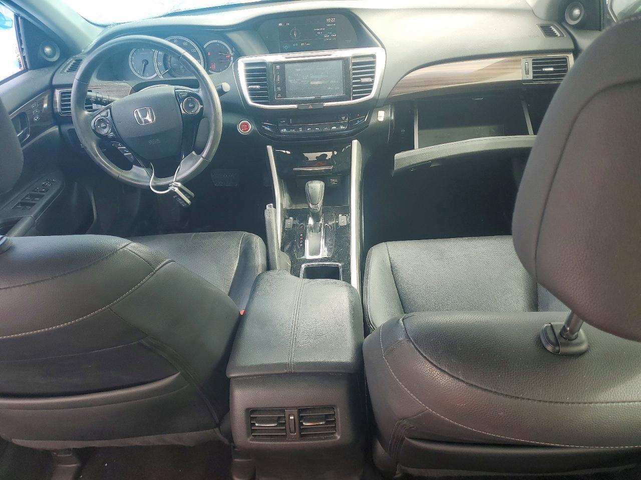 2017 HONDA ACCORD