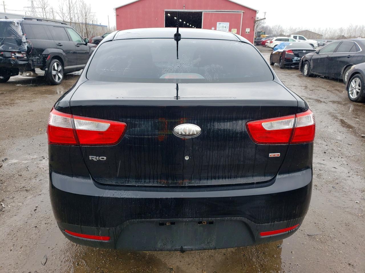 2013 KIA RIO