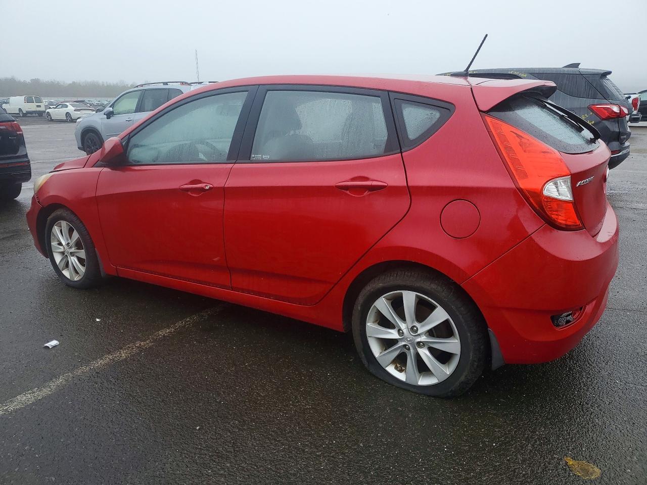 2012 HYUNDAI ACCENT