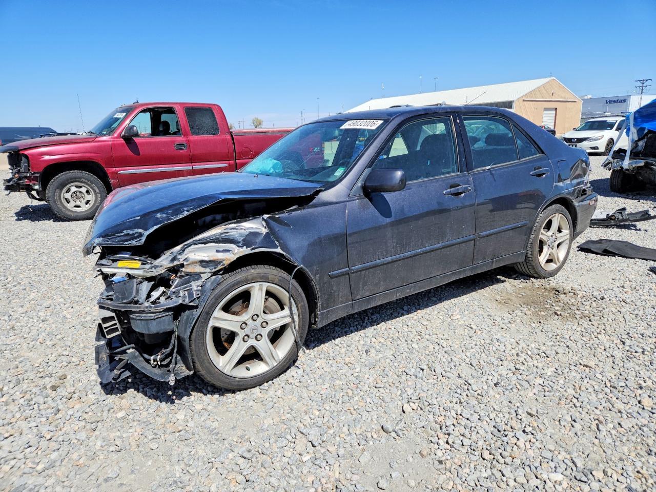 2002 LEXUS IS 300