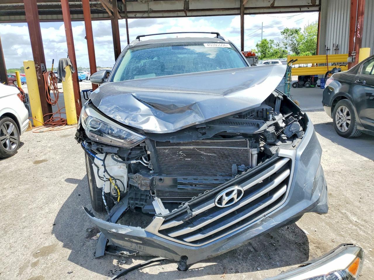 2017 HYUNDAI TUCSON