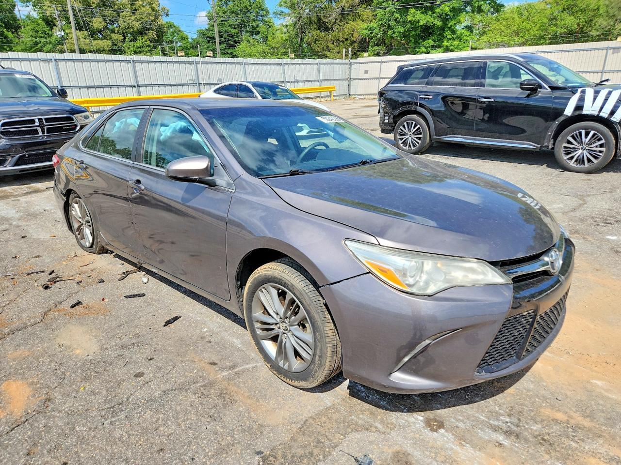 2015 TOYOTA CAMRY