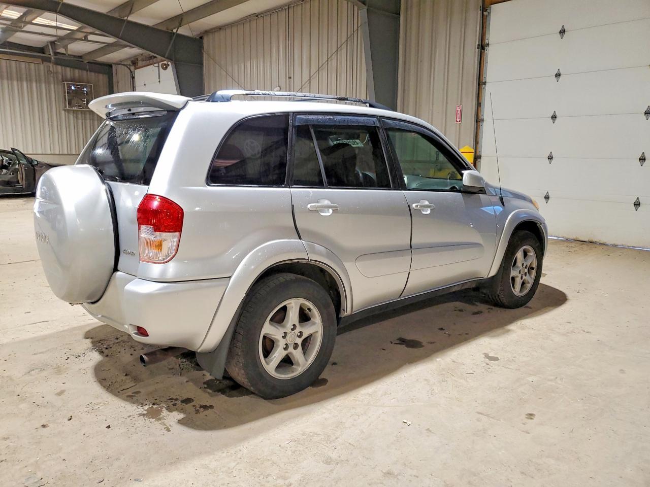 2002 TOYOTA RAV4
