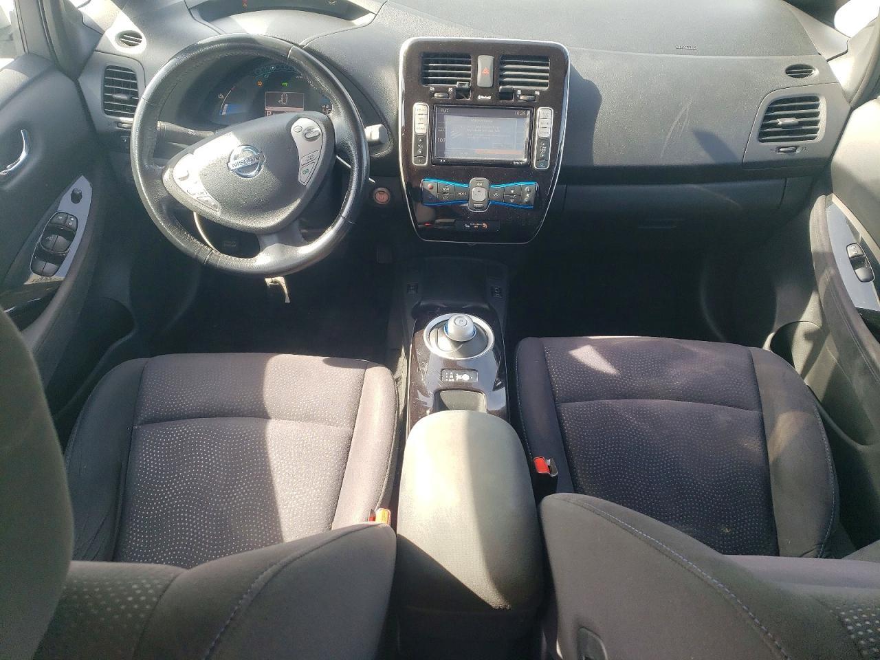 2013 NISSAN LEAF
