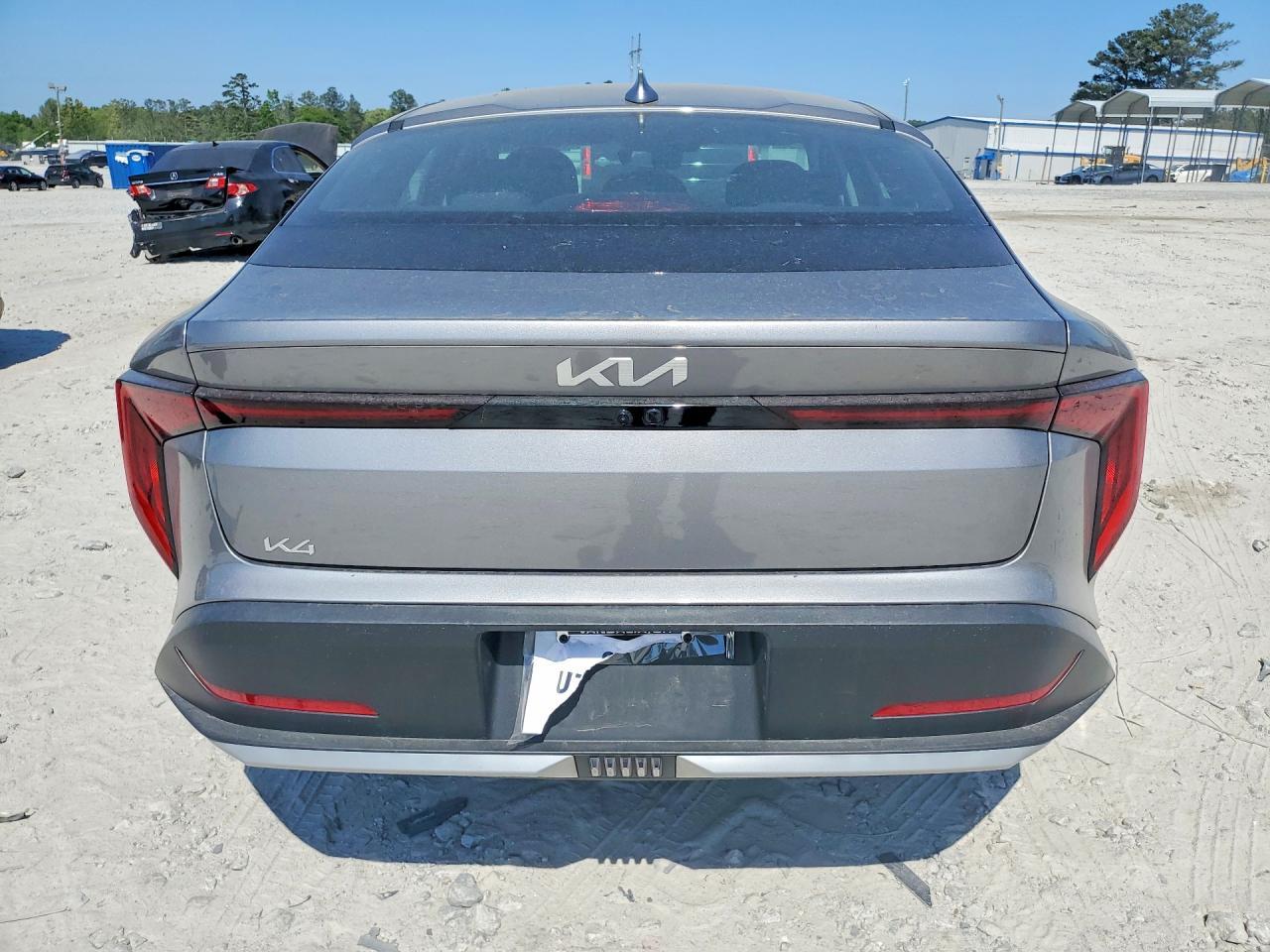 2025 KIA K4