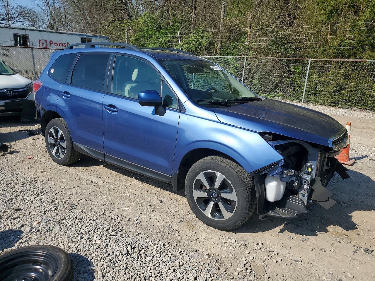 2018 SUBARU FORESTER