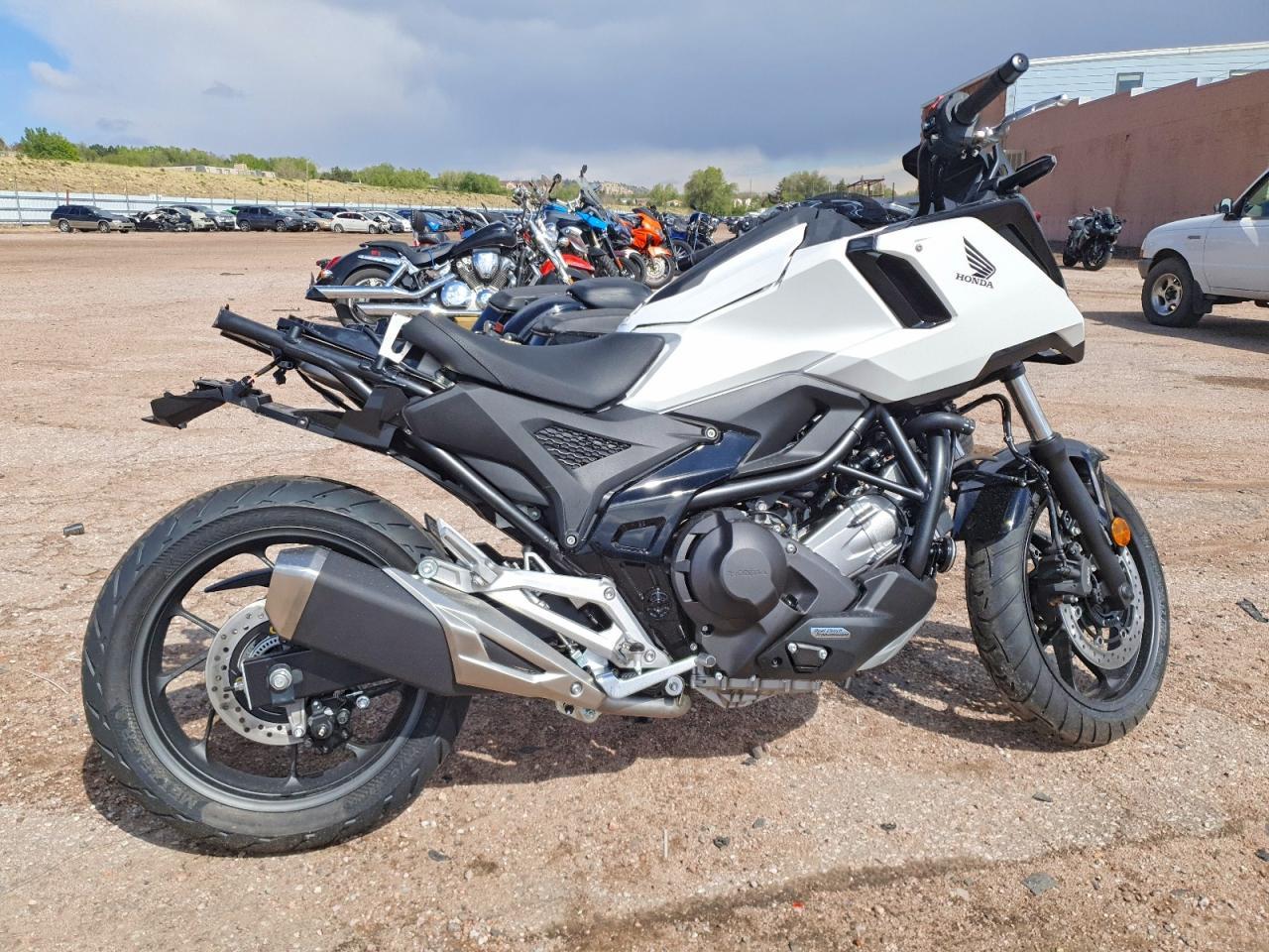 2026 HONDA NC750
