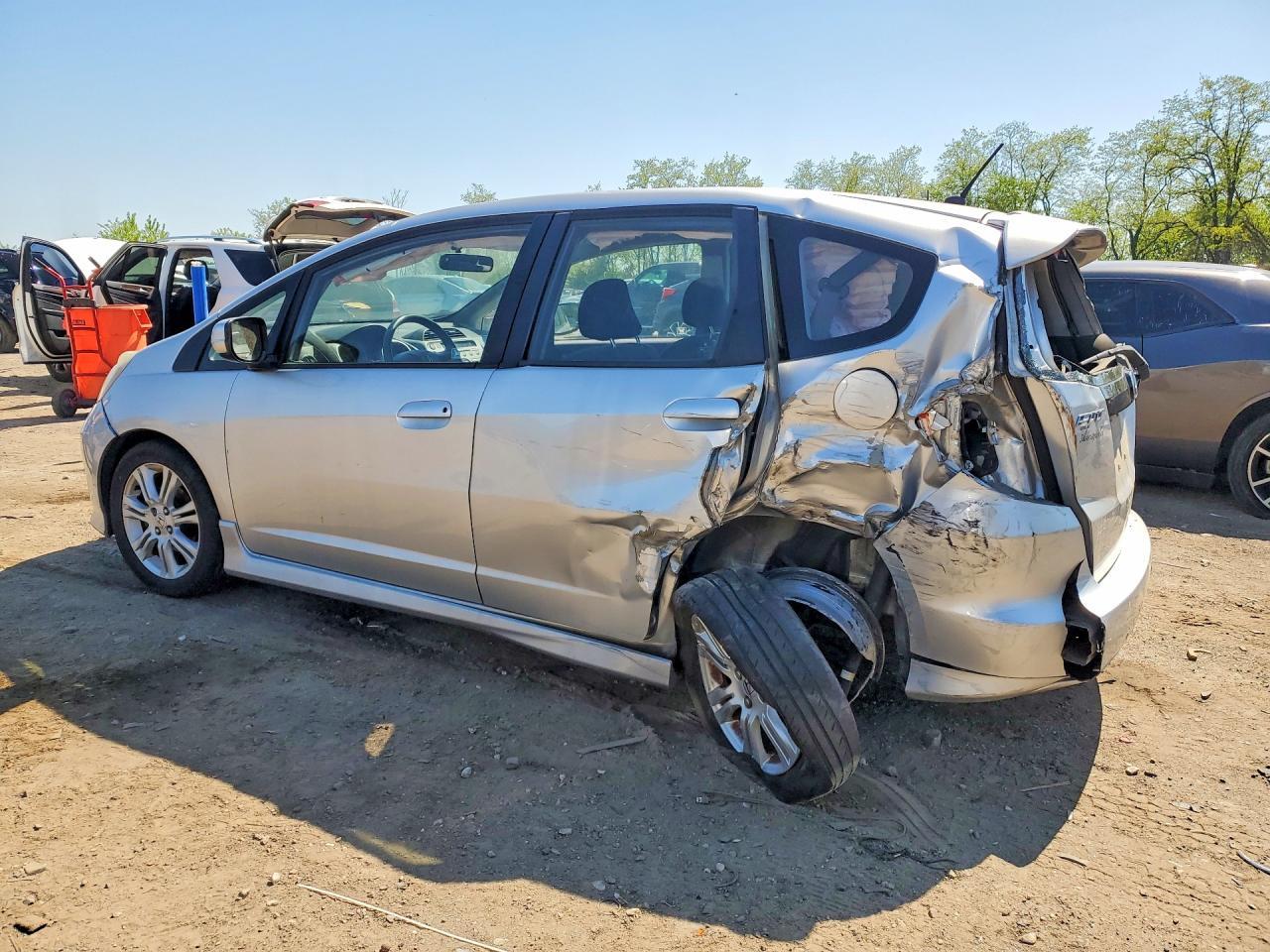 2011 HONDA FIT