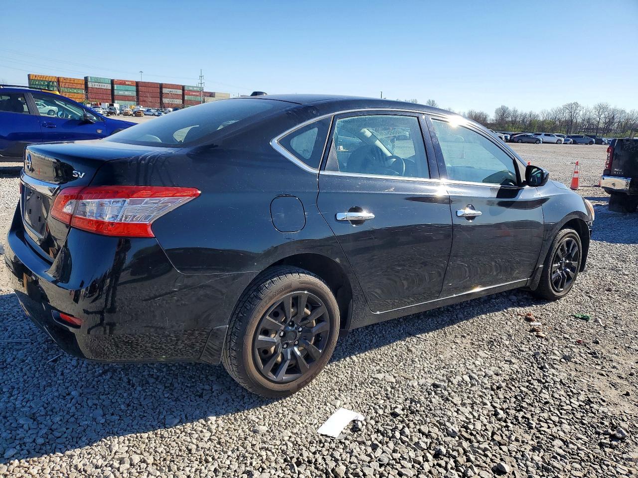 2015 NISSAN SENTRA