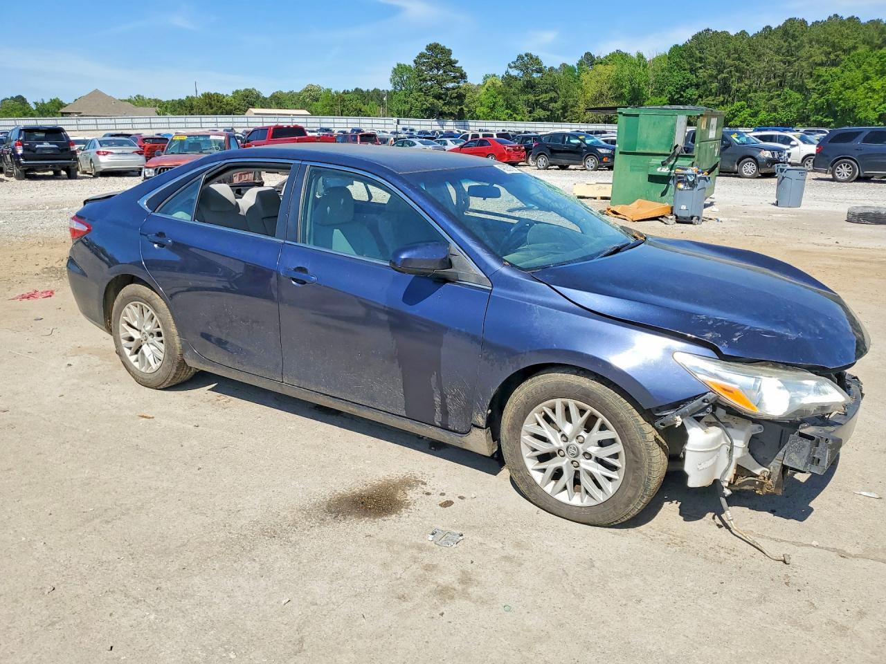 2017 TOYOTA CAMRY