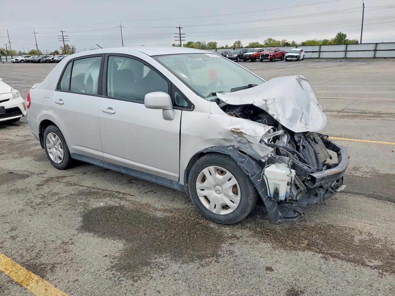 2010 NISSAN VERSA