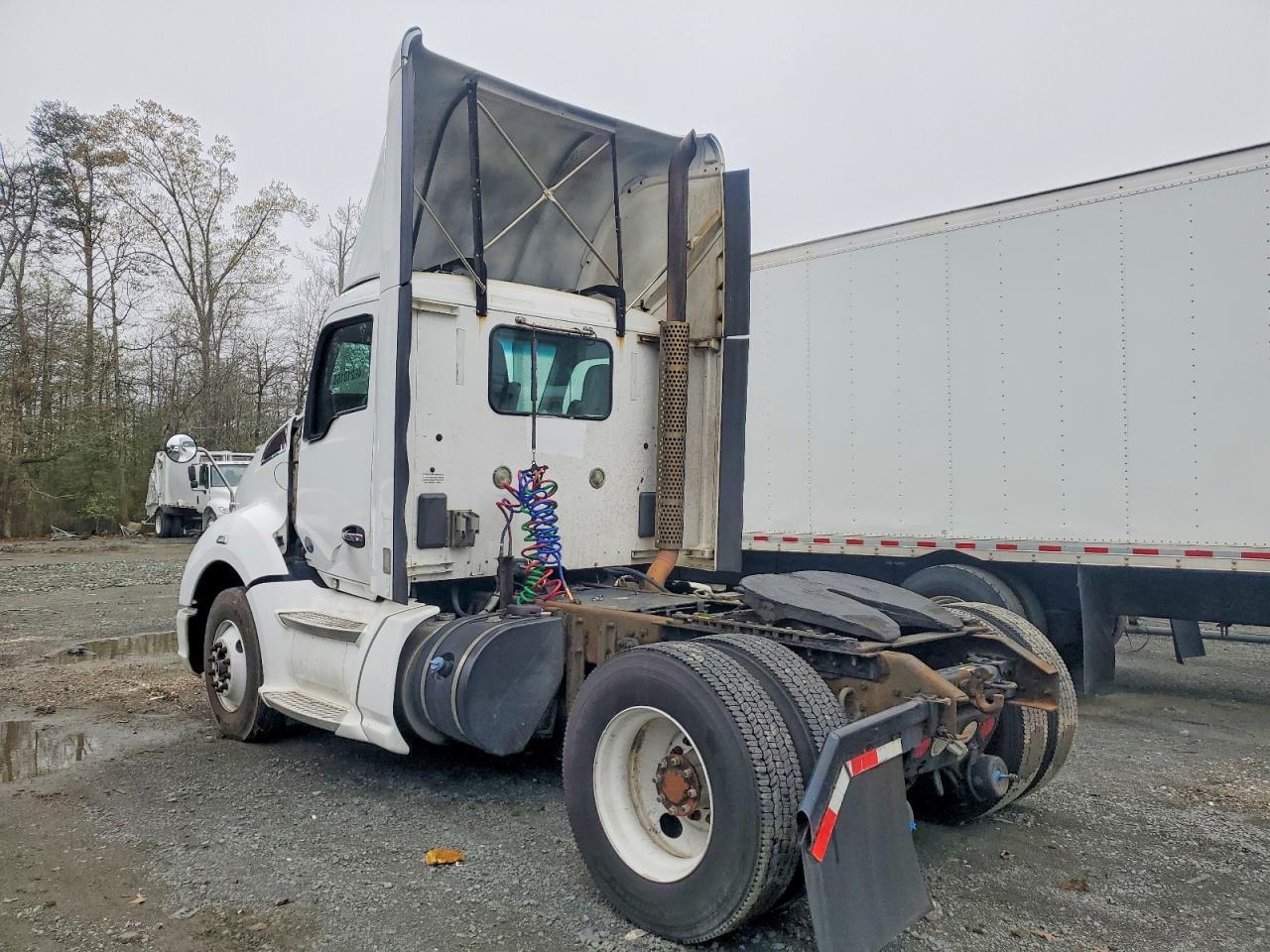2014 KENWORTH Construction