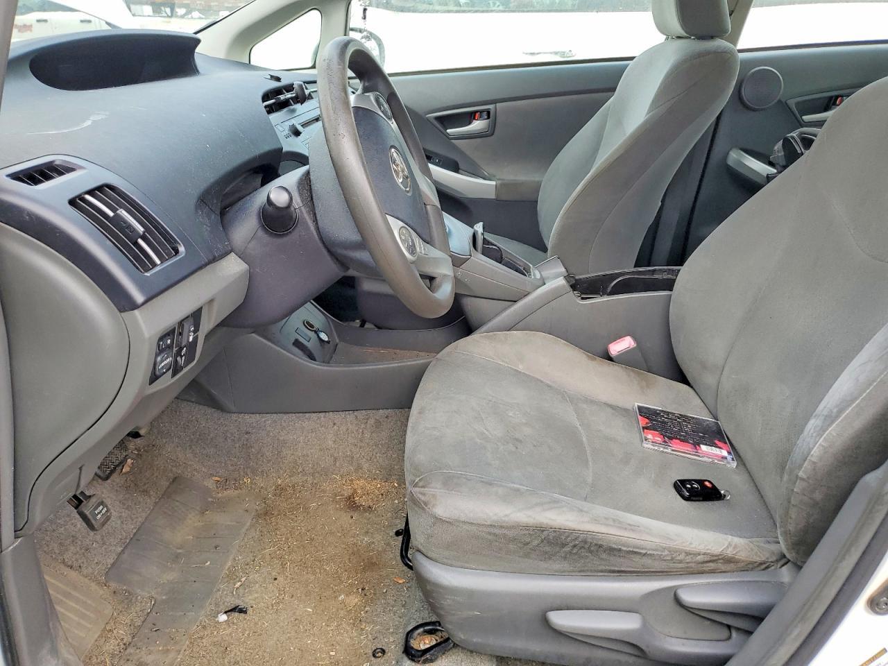 2010 TOYOTA PRIUS