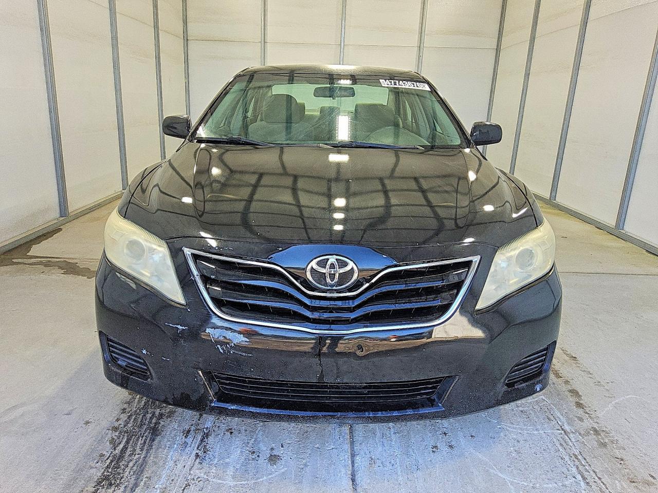 2011 TOYOTA CAMRY