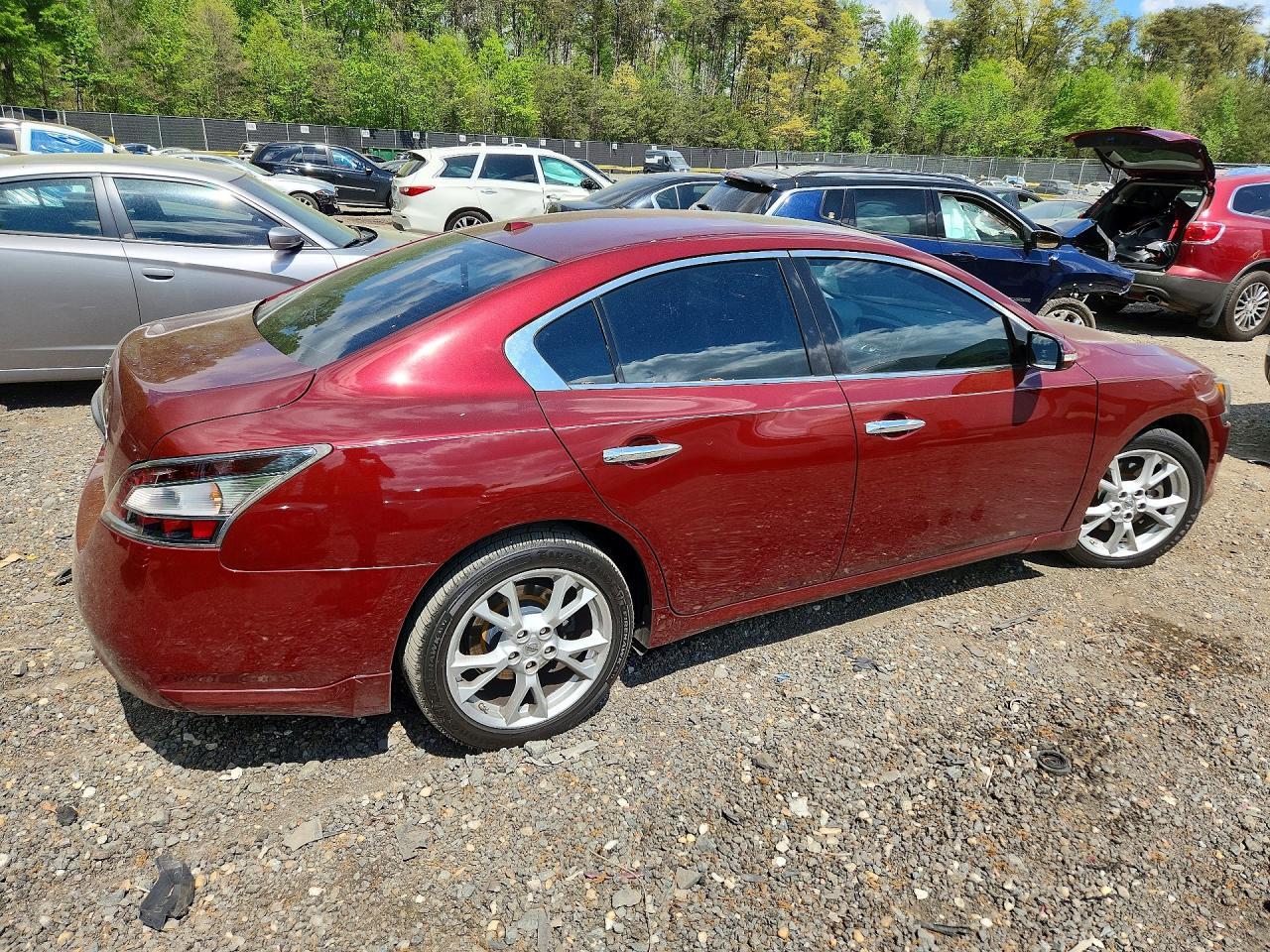 2012 NISSAN Maxima