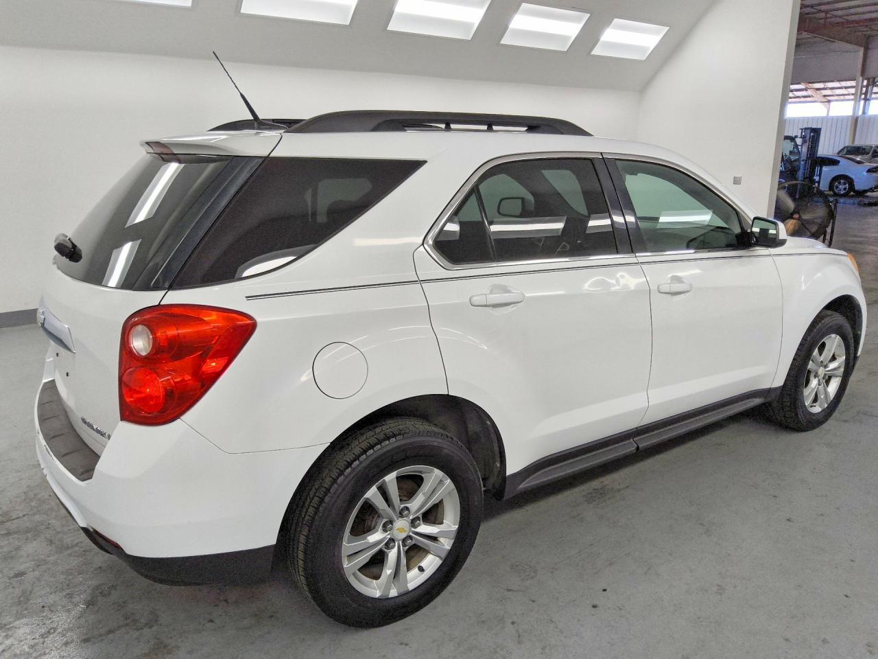 2011 CHEVROLET EQUINOX