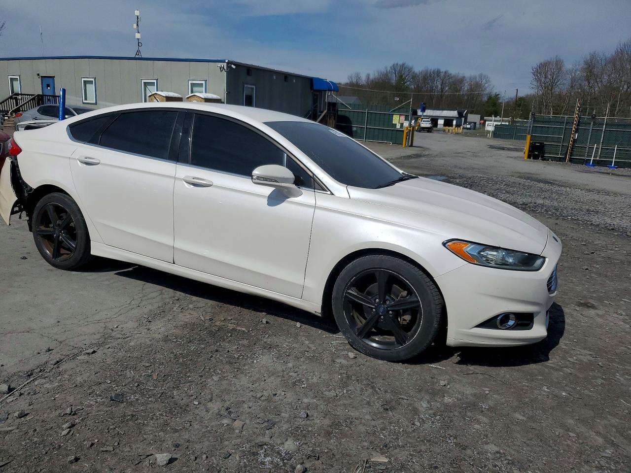 2016 FORD FUSION