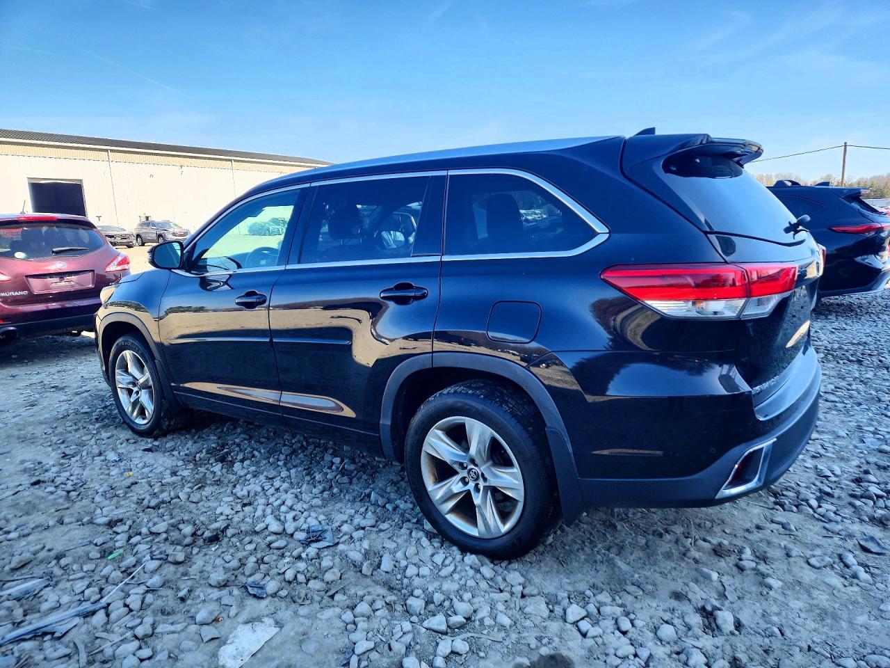 2019 TOYOTA HIGHLANDER