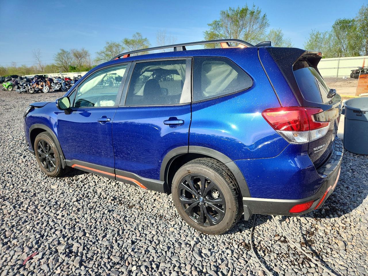 2024 SUBARU FORESTER