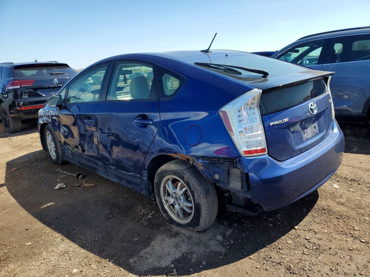 2011 TOYOTA PRIUS