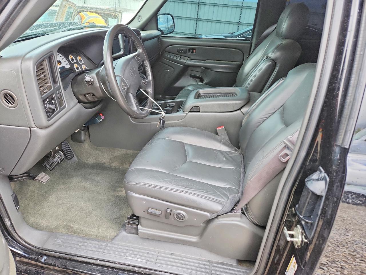 2004 CHEVROLET Silverado