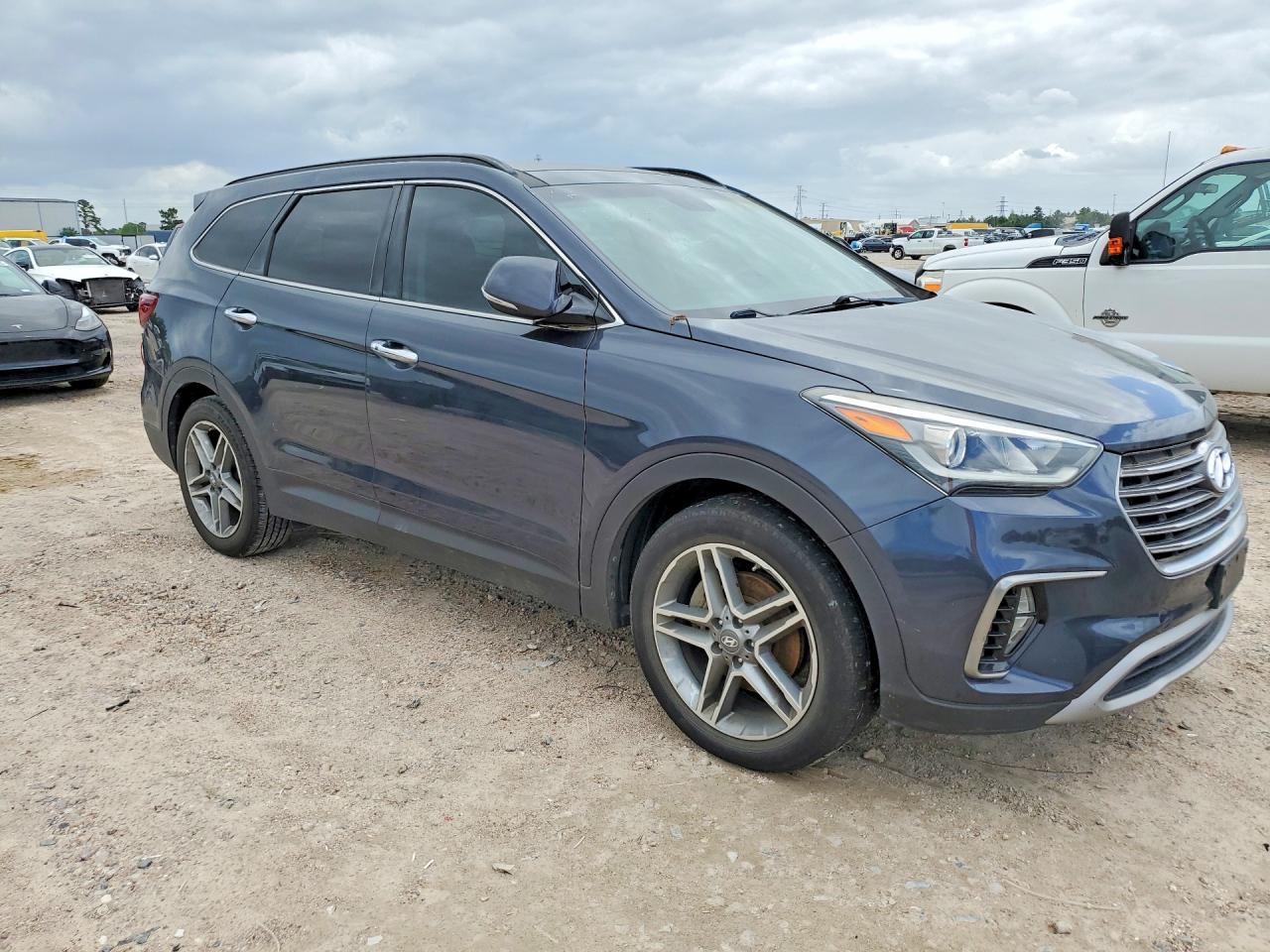 2017 HYUNDAI SANTA FE