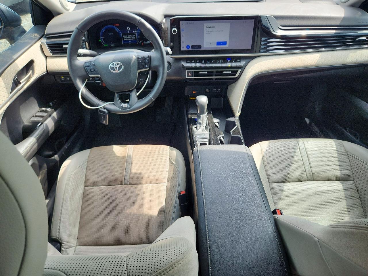 2025 TOYOTA CAMRY