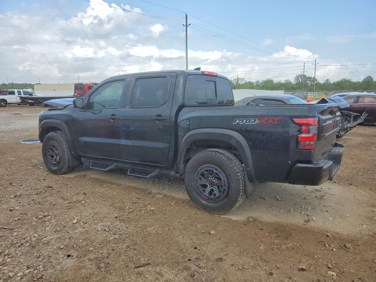2025 NISSAN Frontier