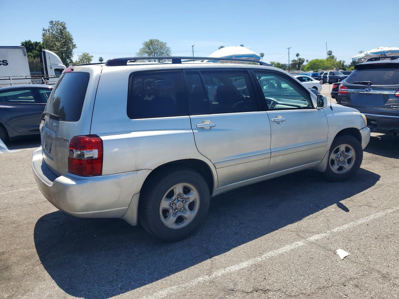 2006 TOYOTA HIGHLANDER