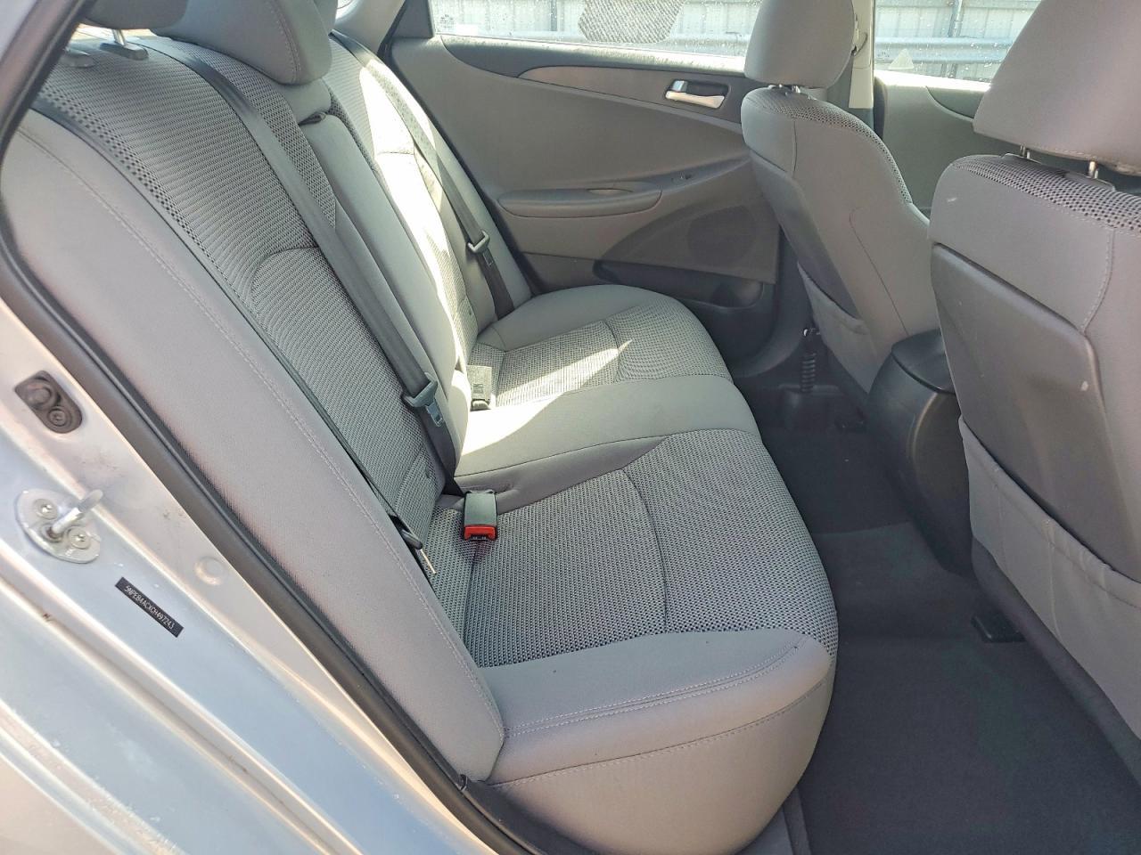 2012 HYUNDAI SONATA