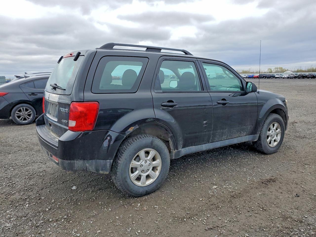 2011 MAZDA Tribute
