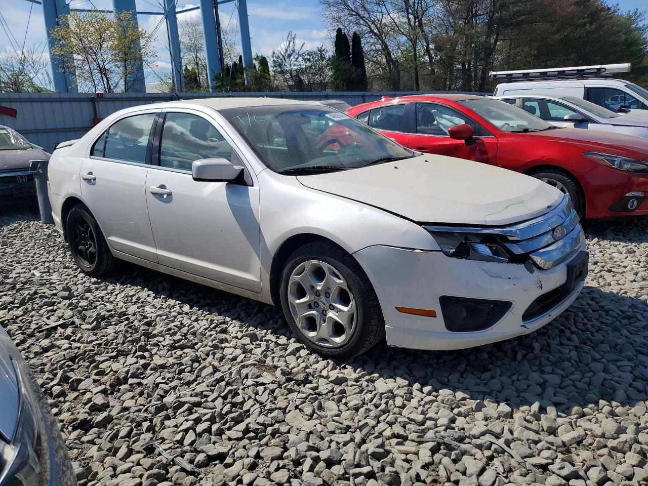 2011 FORD FUSION
