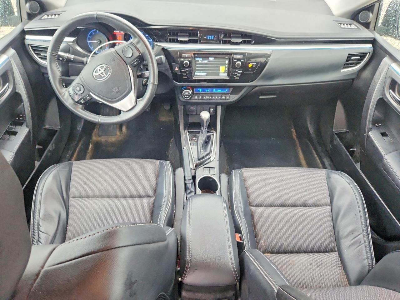 2016 TOYOTA COROLLA