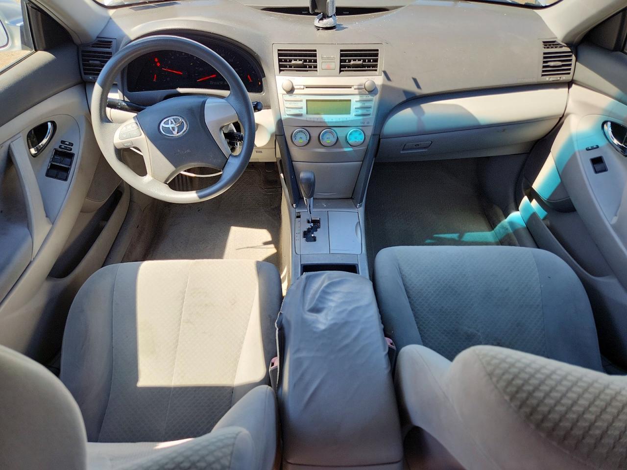 2009 TOYOTA CAMRY