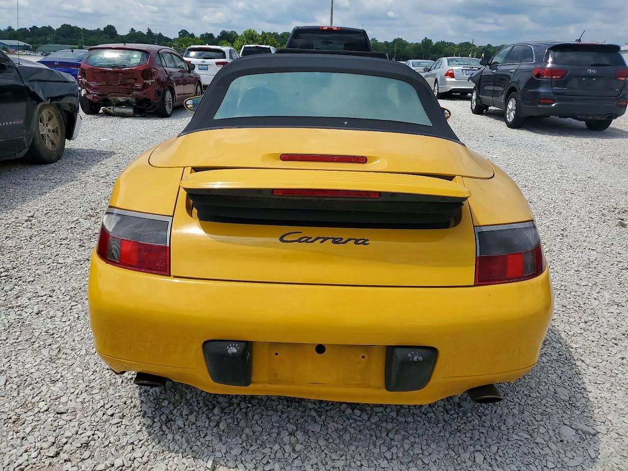 2001 PORSCHE 911