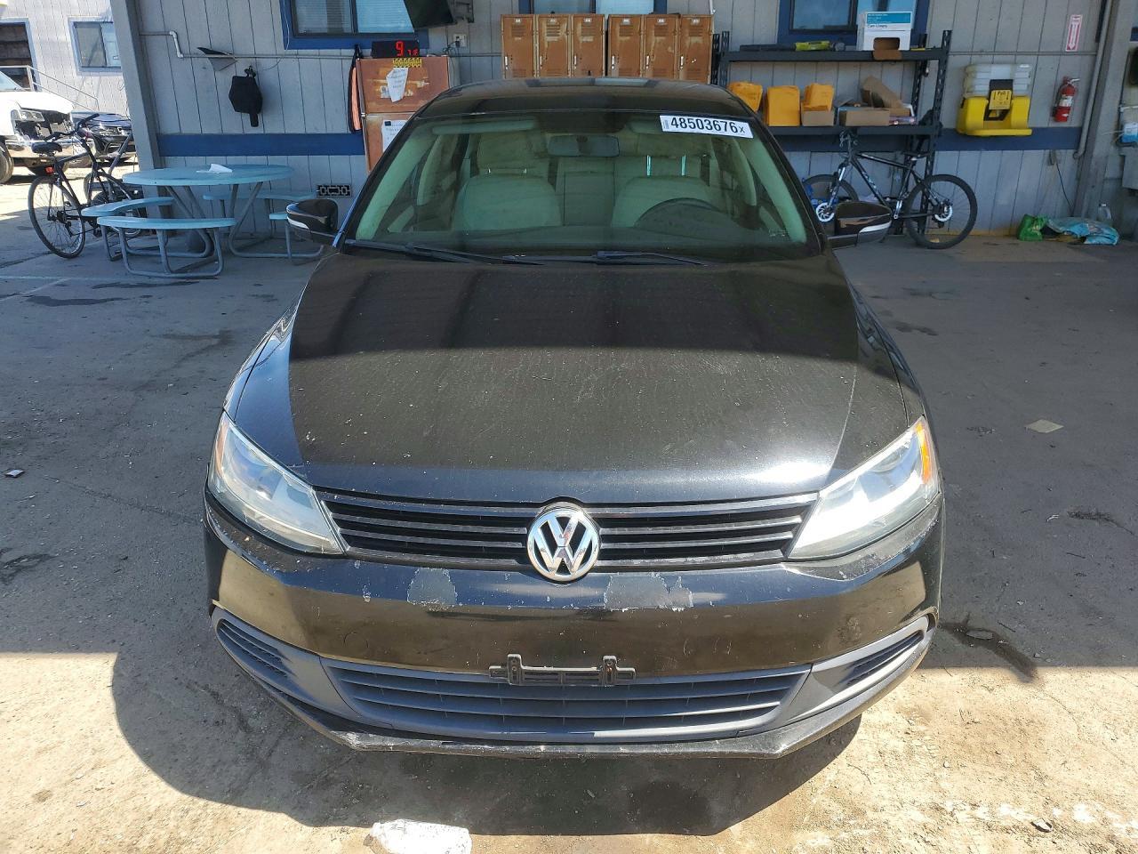 2012 VOLKSWAGEN JETTA