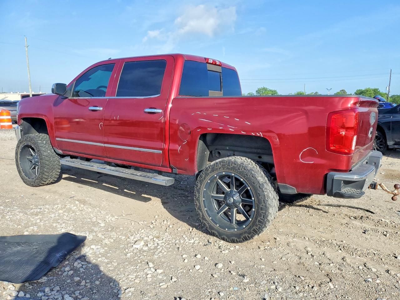 2018 CHEVROLET Silverado