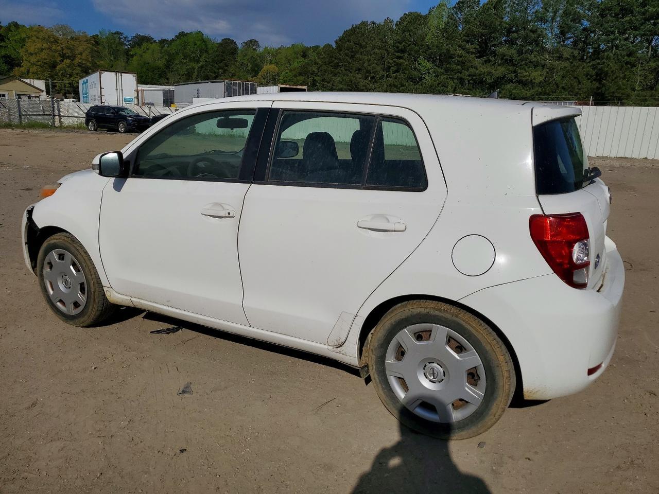 2010 SCION xD