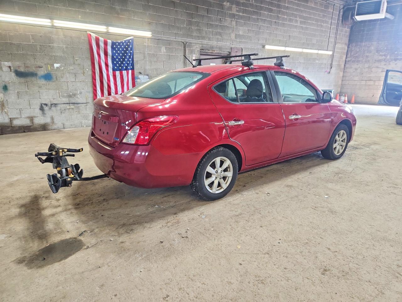 2012 NISSAN VERSA