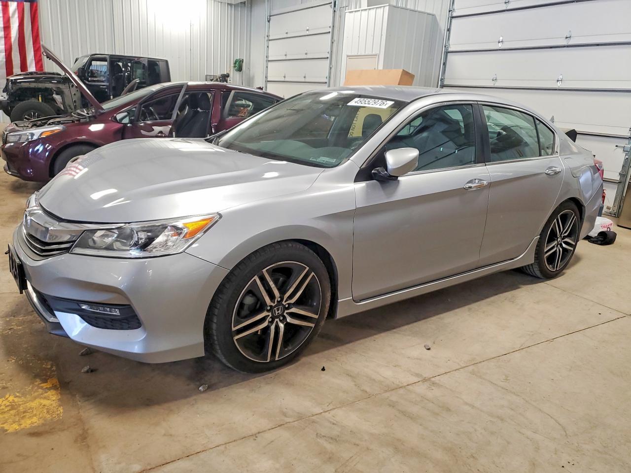 2017 HONDA ACCORD