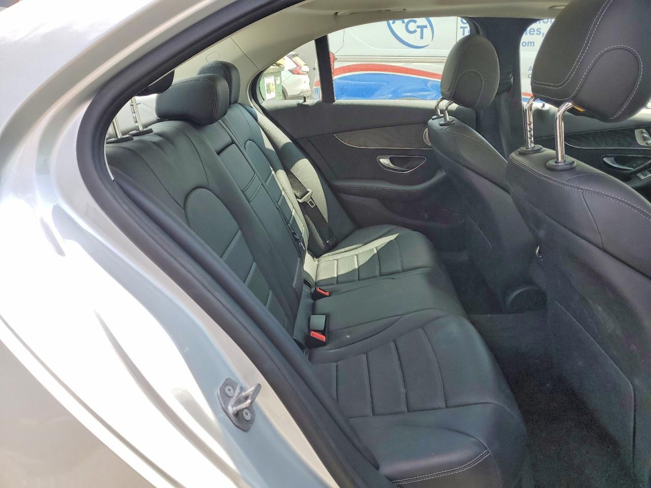 2016 MERCEDES-BENZ C-CLASS