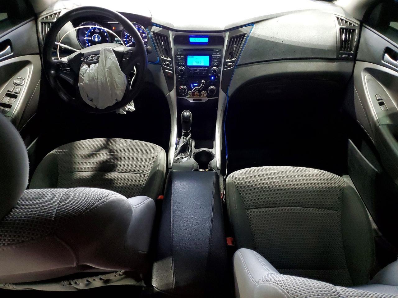 2012 HYUNDAI SONATA