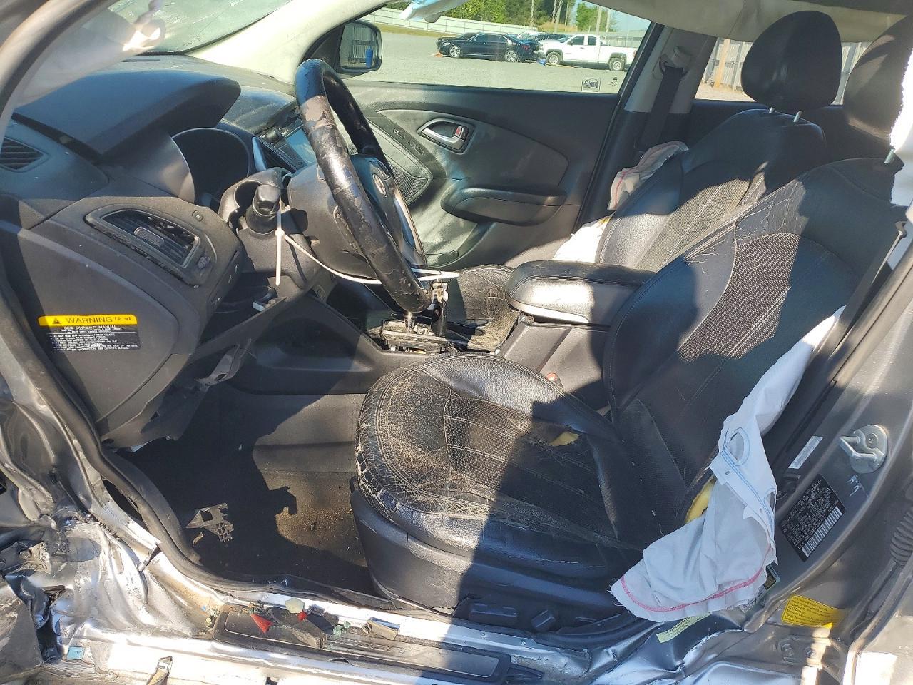 2012 HYUNDAI TUCSON