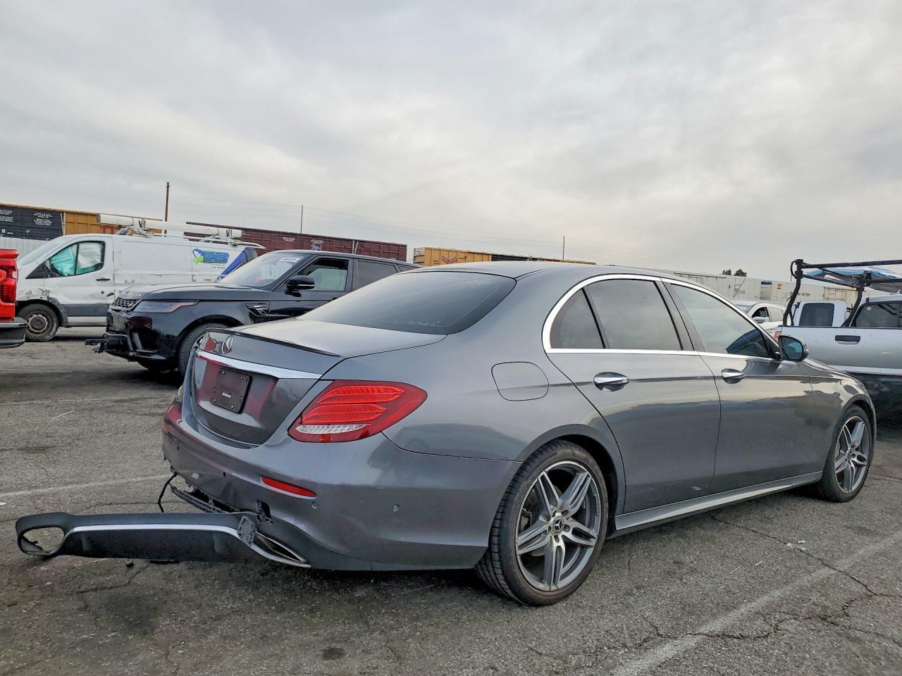 2018 MERCEDES-BENZ E-Class