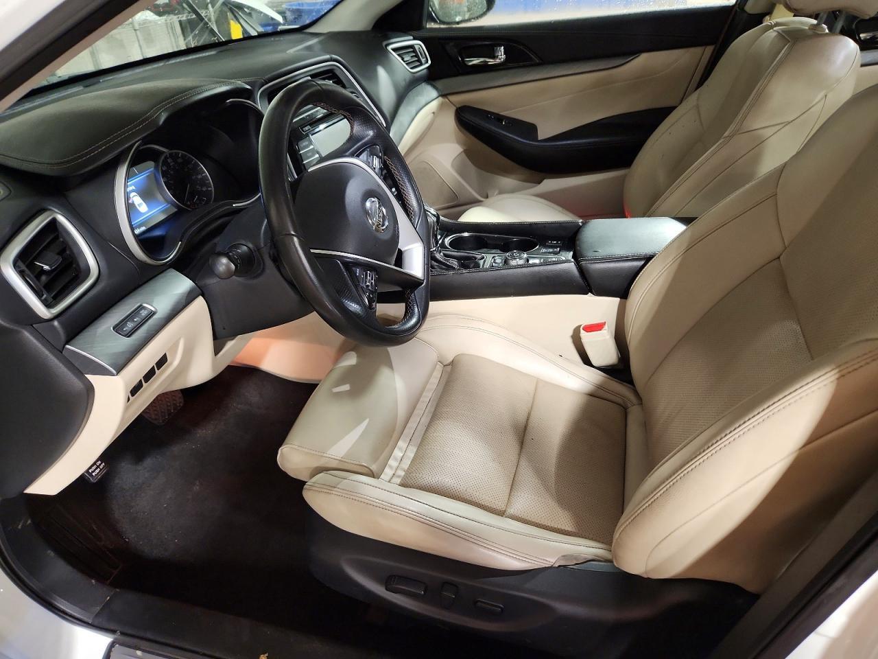 2018 NISSAN Maxima