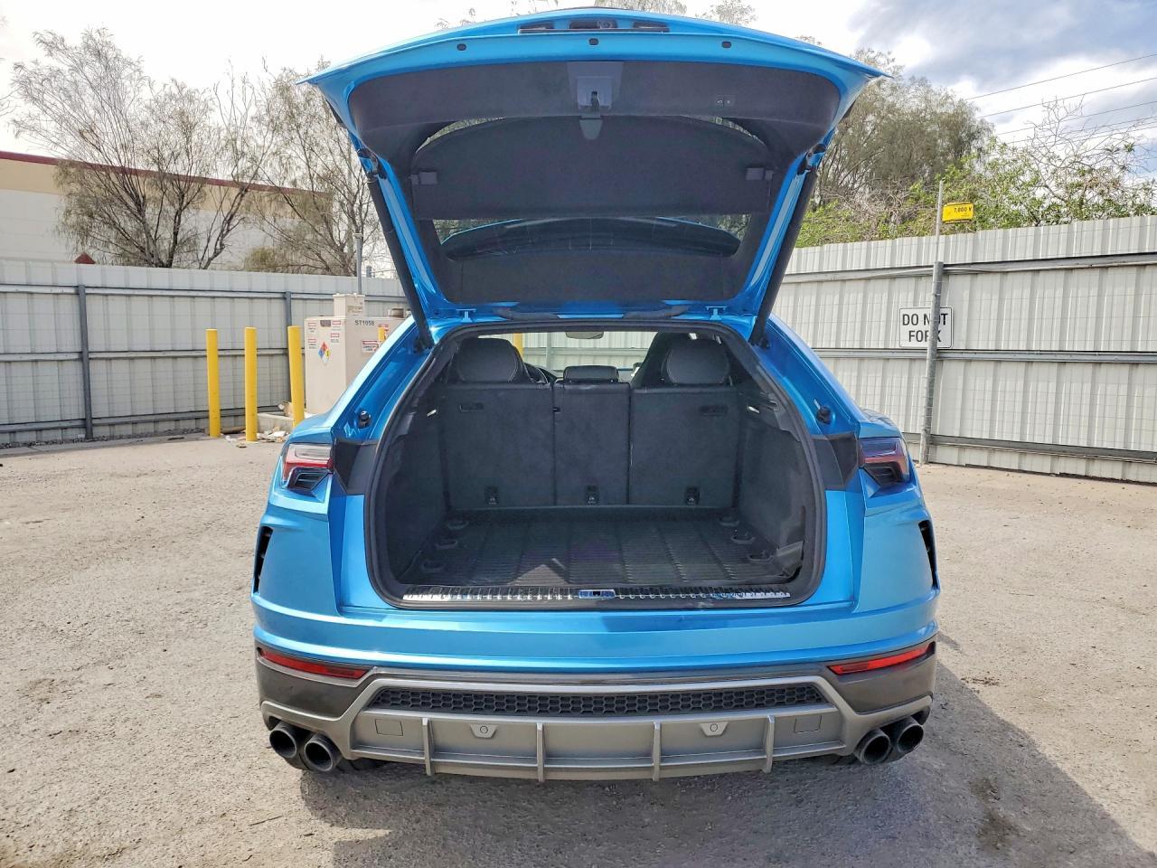 2022 Lamborghini Urus