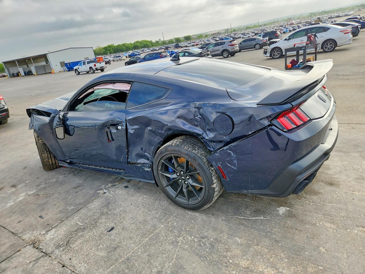 2025 FORD MUSTANG