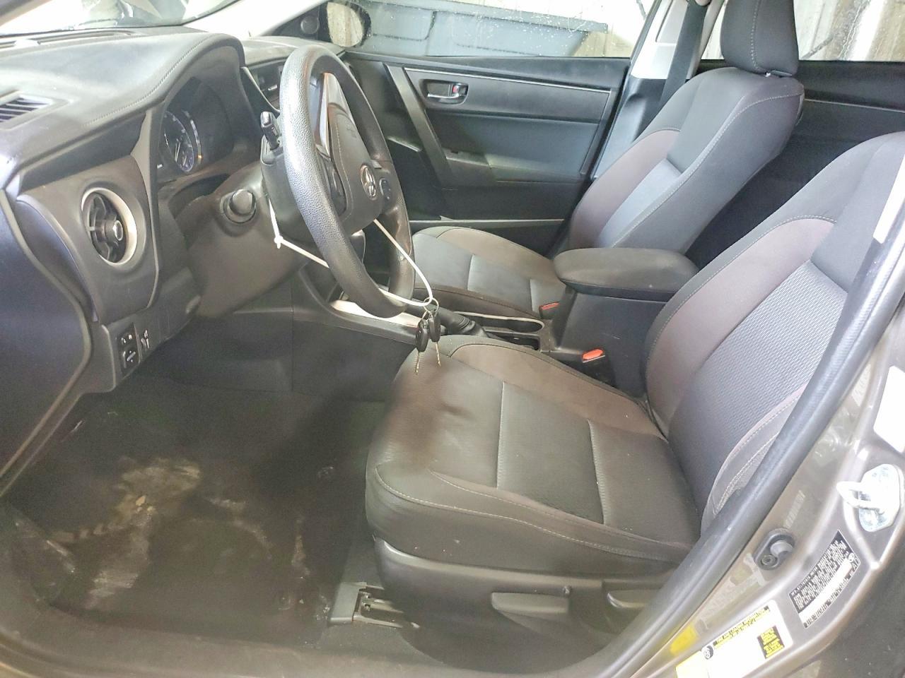 2017 TOYOTA COROLLA